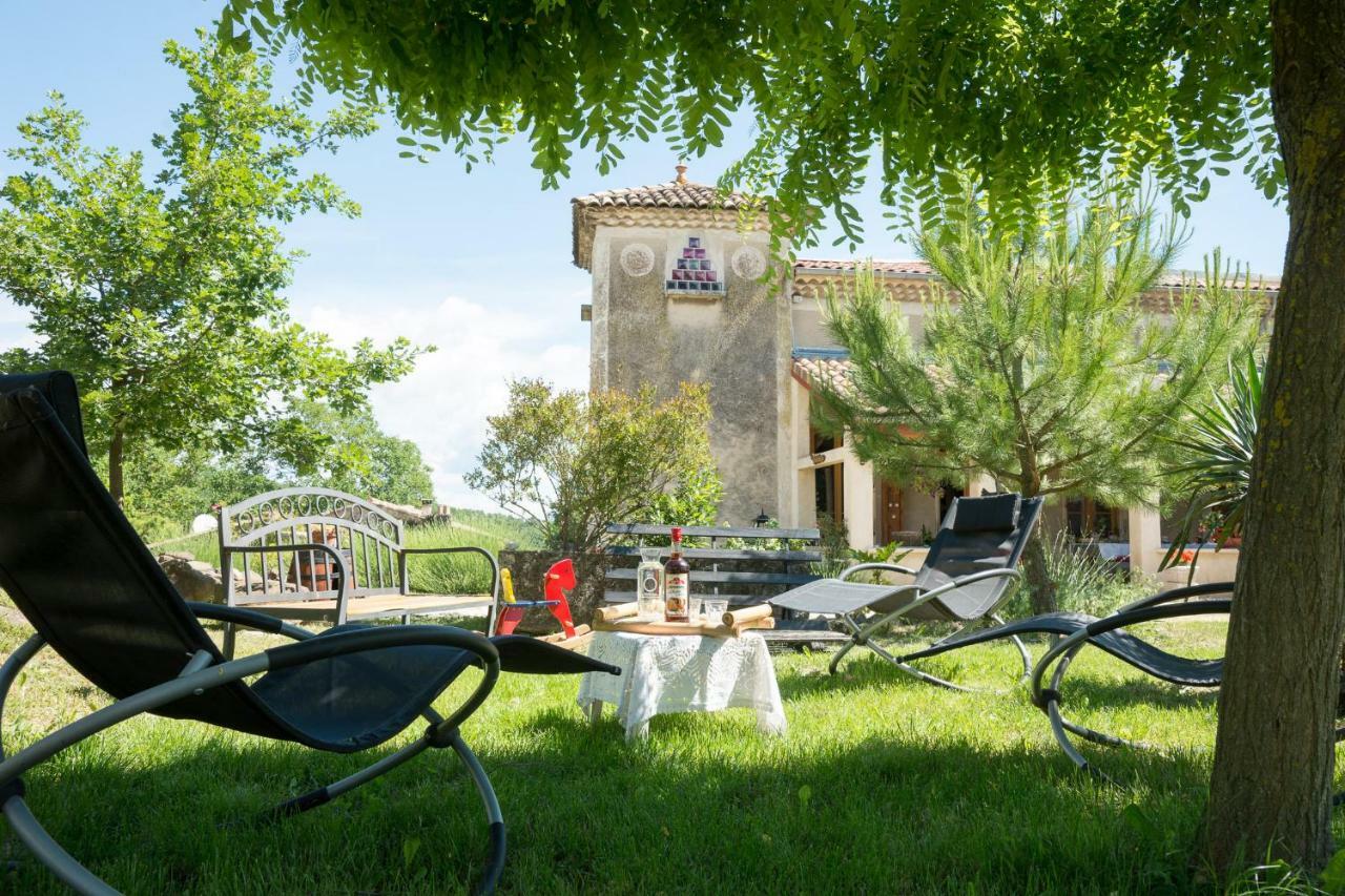 "Il Etait Une Soie..." Hotel Saint-Vincent-de-Barres Kültér fotó